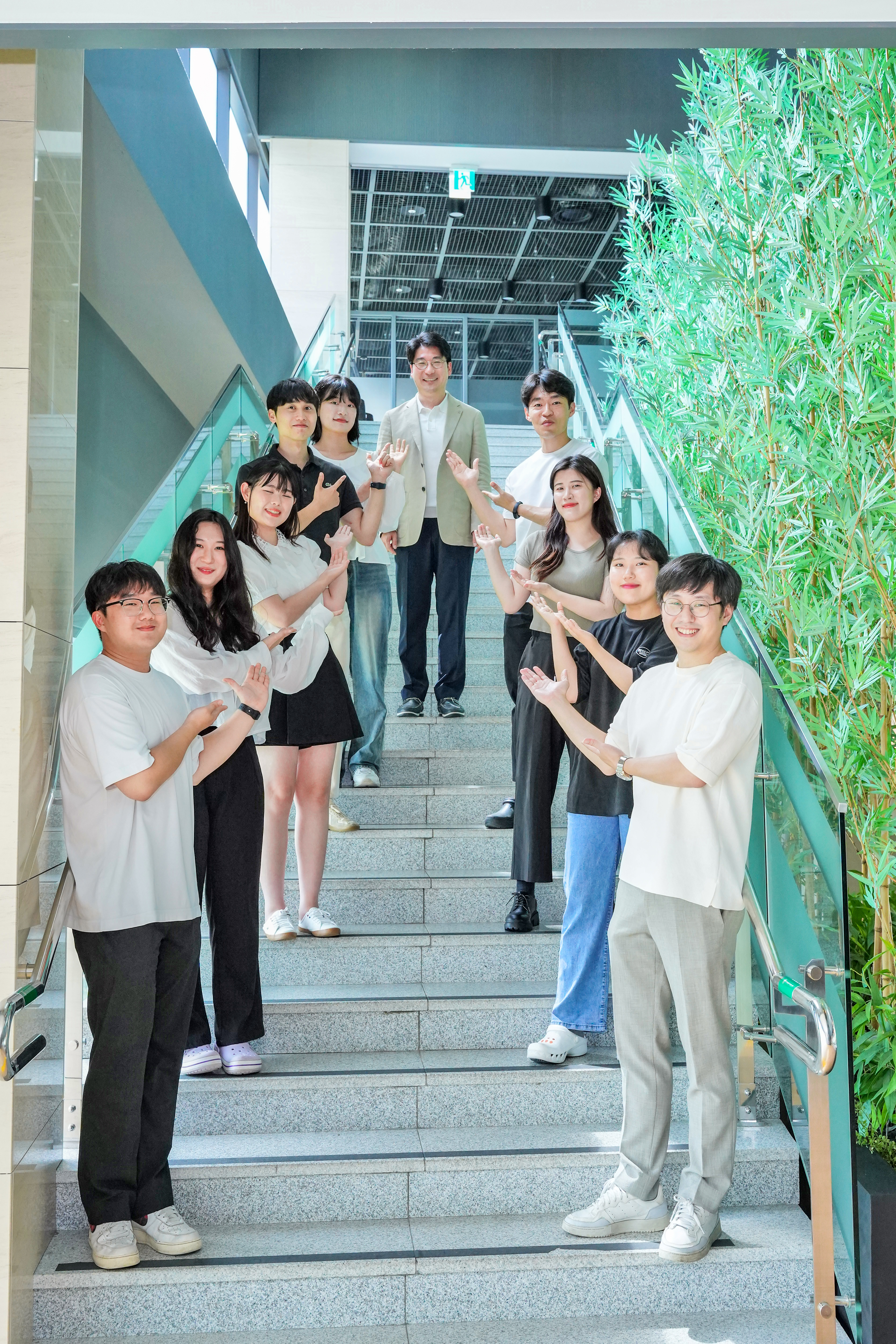 Lab photo 2023