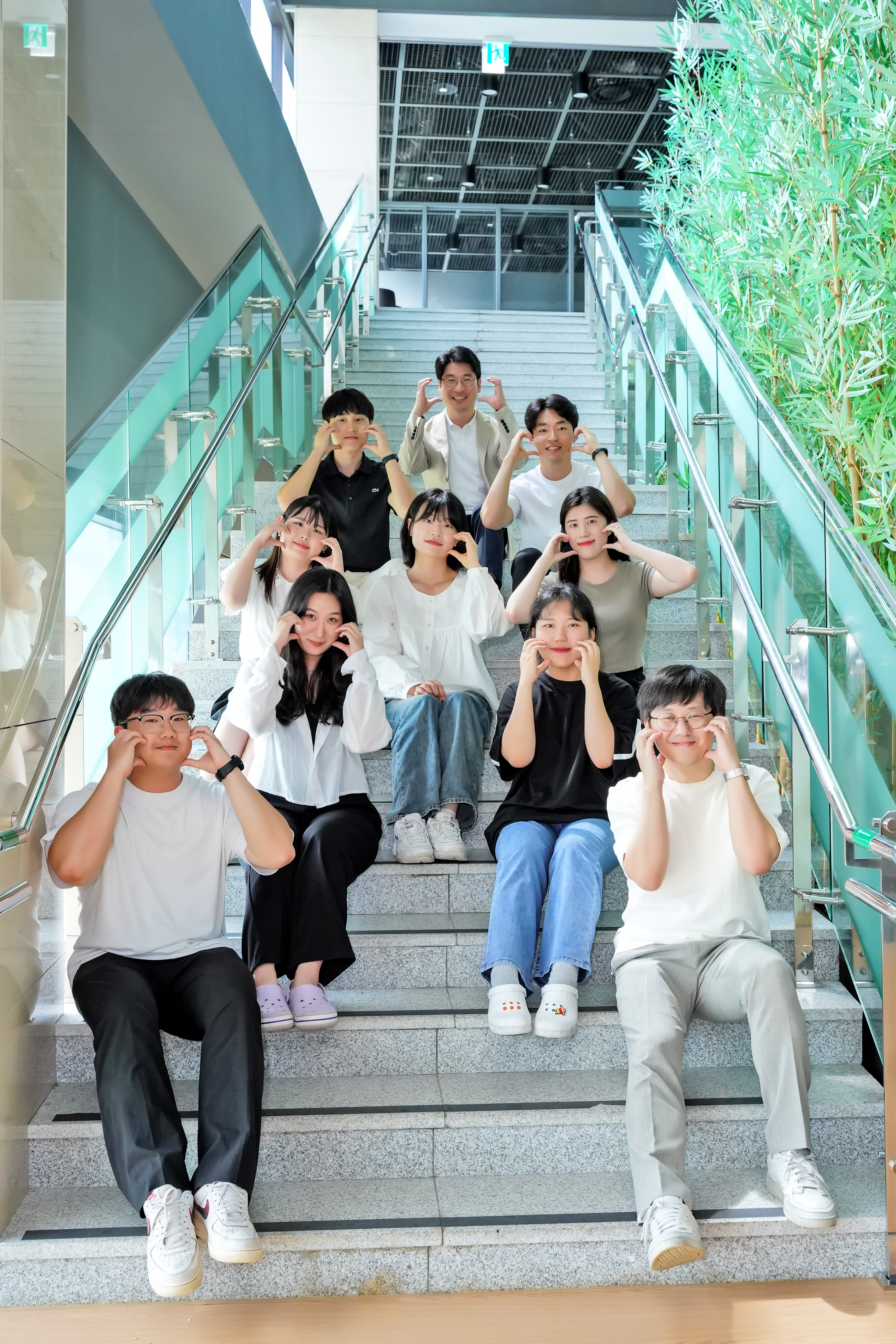 Lab photo 2023
